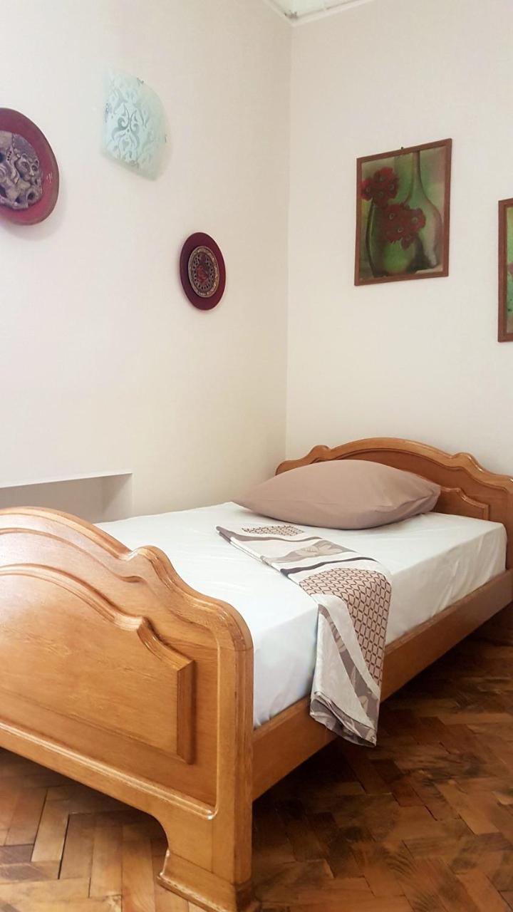 Ara & Gaya Аpartment Apartment Yerevan Exterior photo